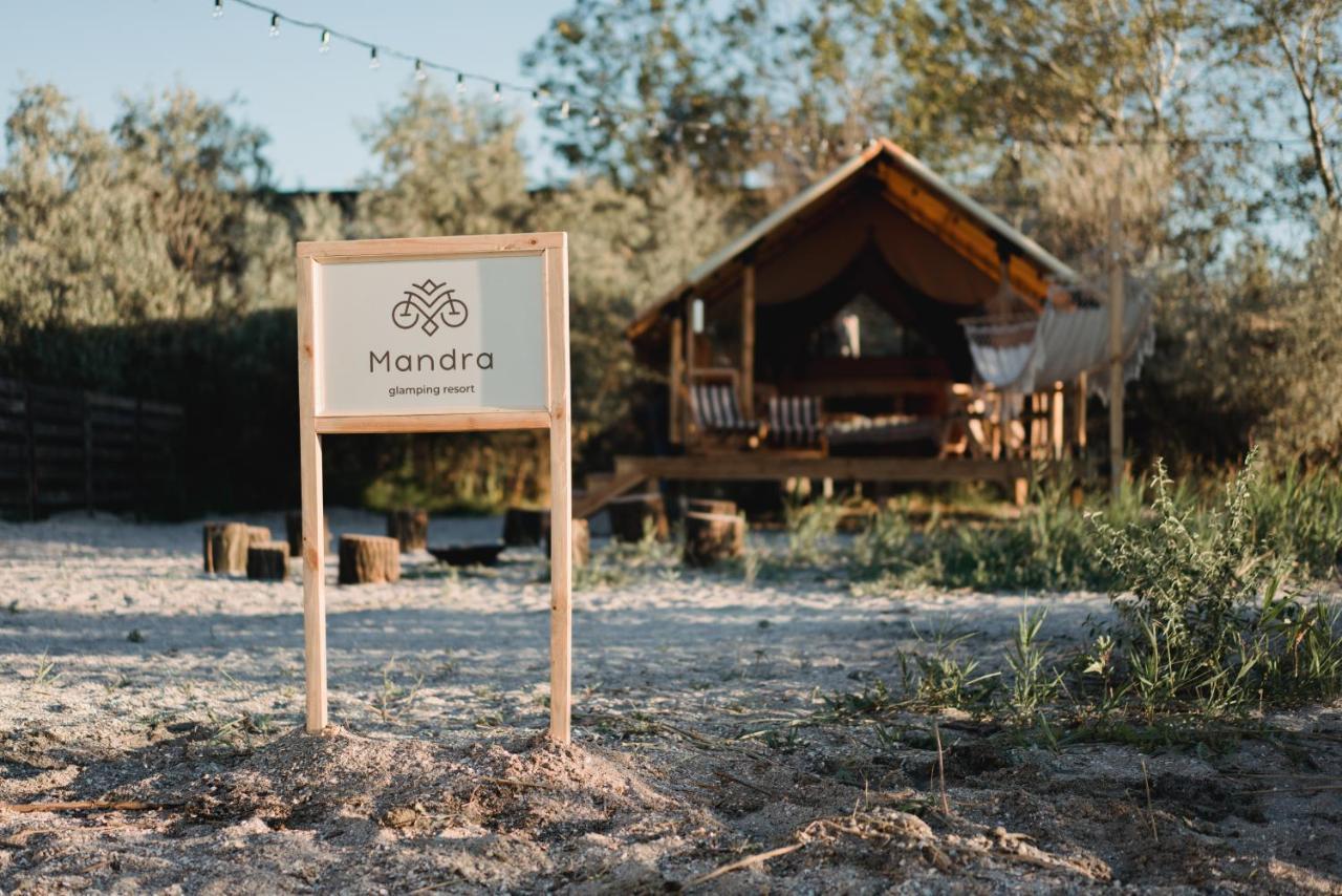 Glamping Mandra Hotel Zatoka Luaran gambar